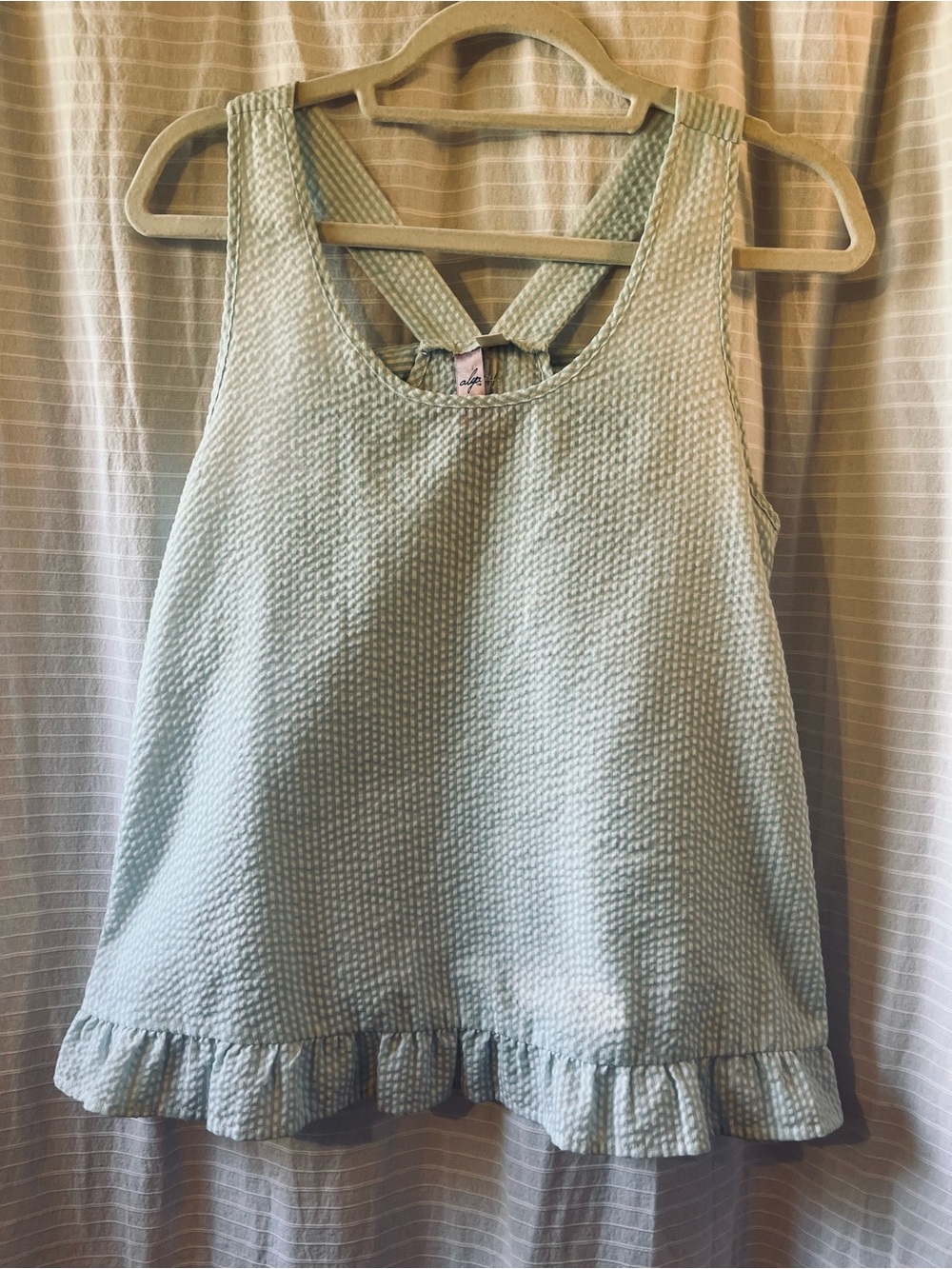 Seersucker Bow-Back Ruffle Tank - Picture 5 of 8